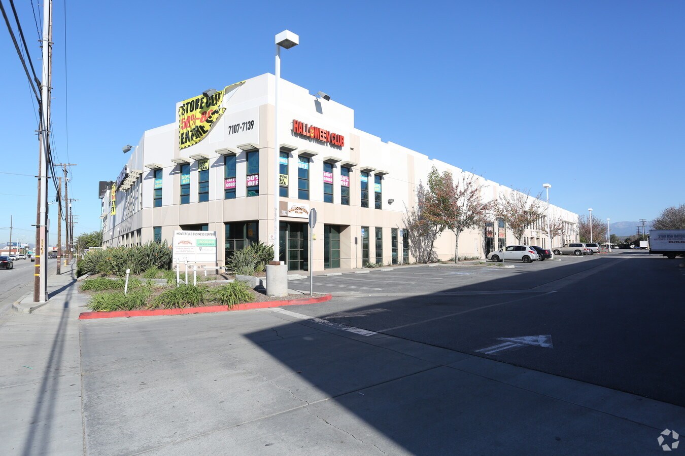 71077139 Telegraph Rd, Montebello, CA 90640