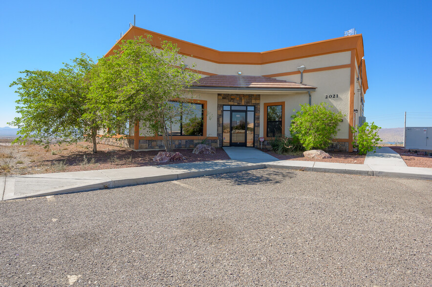 2021 Camino Real Blvd, Bullhead City, AZ for sale - Building Photo - Image 1 of 36