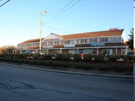 95 Spring Bars Rd, Falmouth, MA for sale Primary Photo- Image 1 of 1