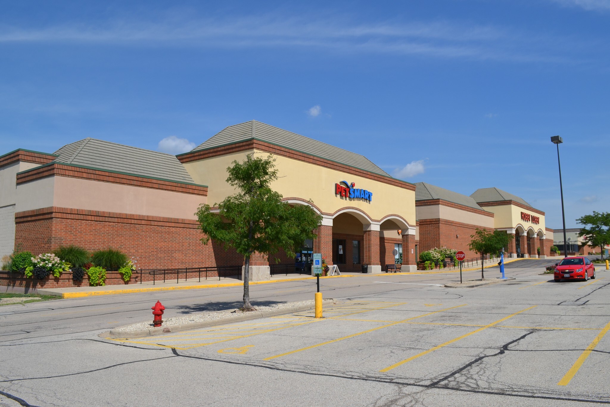 164 S Gary Ave, Bloomingdale, IL 60108 Stratford Crossing pad site