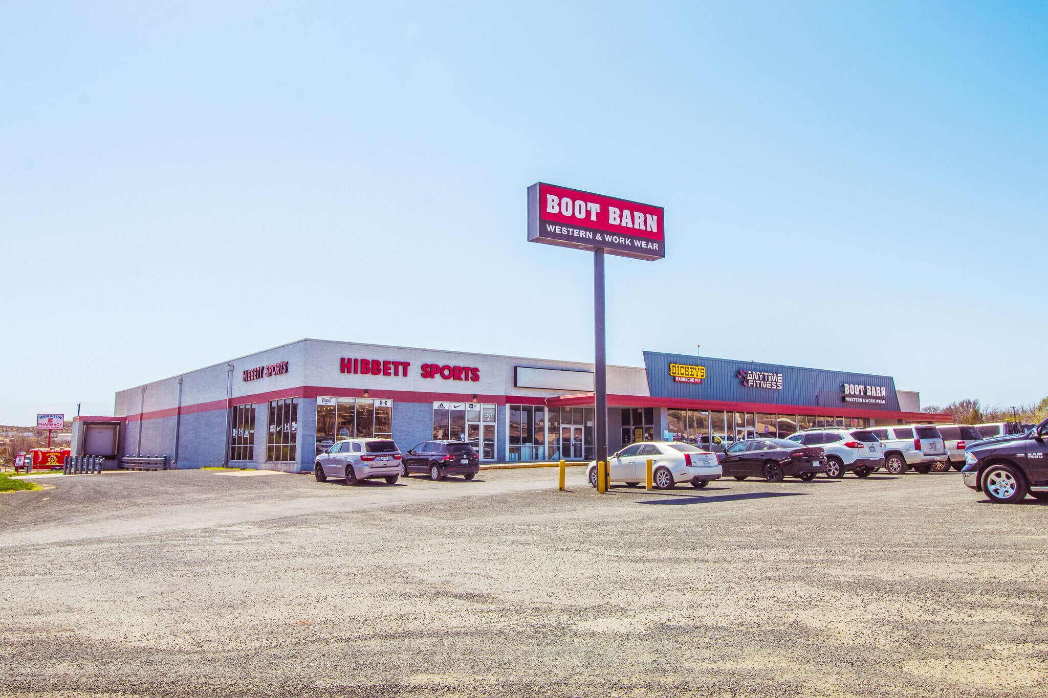 2602 S Gregg St, Big Spring, TX 79720 Coronado Plaza