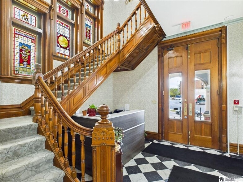 413 N Main St, Jamestown, NY for sale - Building Photo - Image 3 of 28