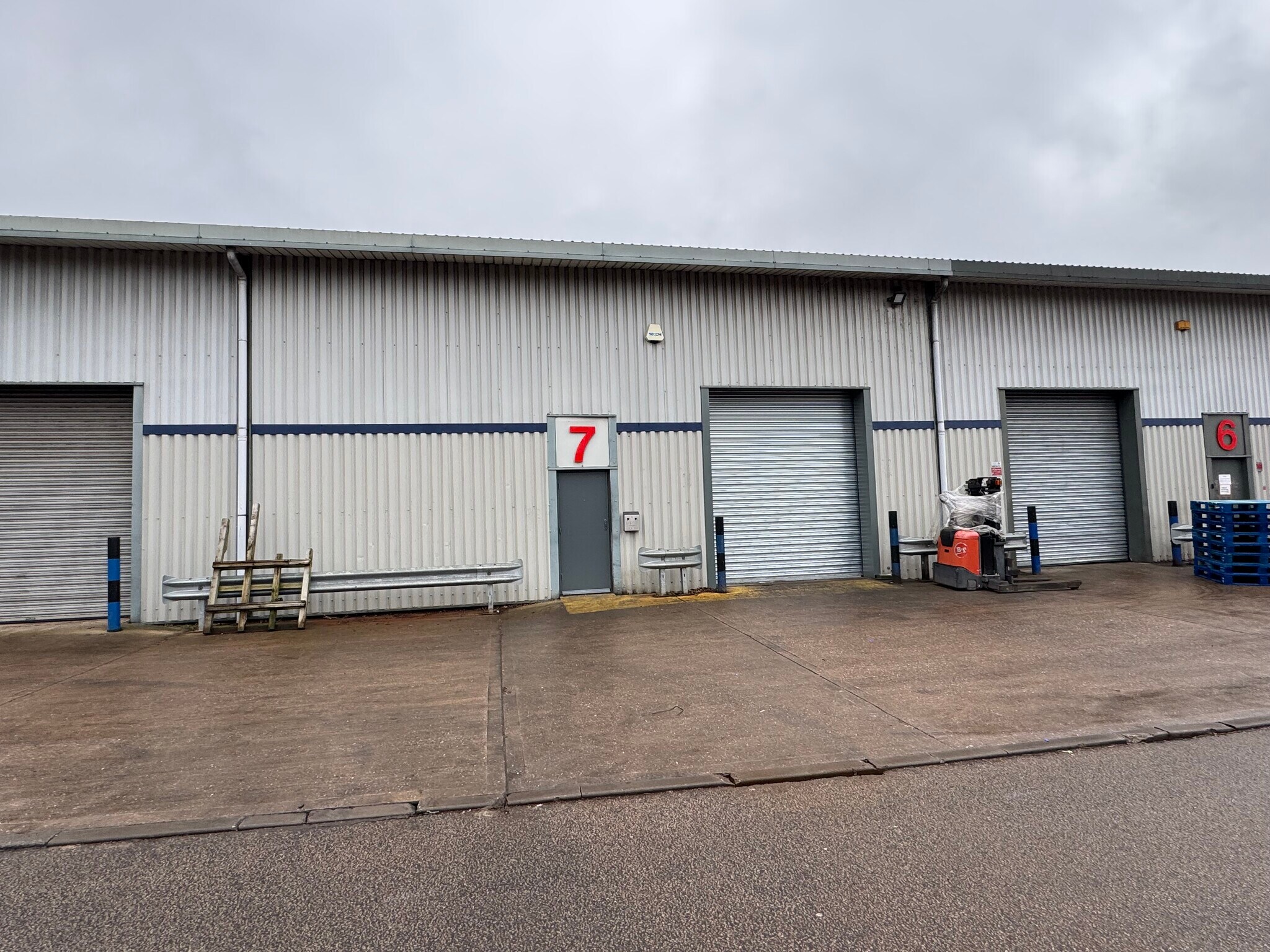 Mainstream Way, Birmingham for lease Building Photo- Image 1 of 15