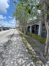5906-5972 Pembroke Rd, Hollywood, FL for lease Building Photo- Image 2 of 14