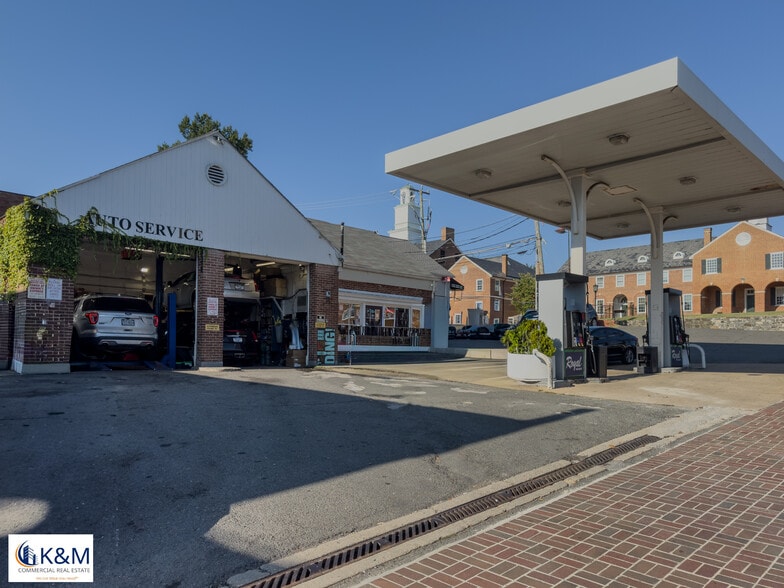 10423 Main St, Fairfax, VA for sale - Building Photo - Image 1 of 3