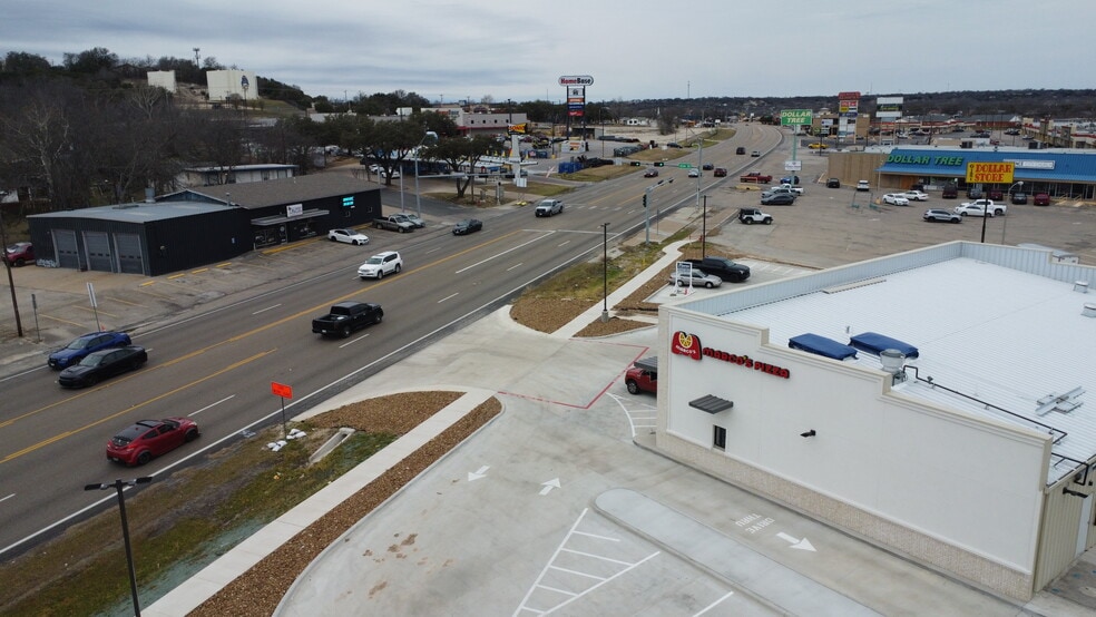 901 E BUS HWY 190, Copperas Cove, TX for lease - Building Photo - Image 2 of 8