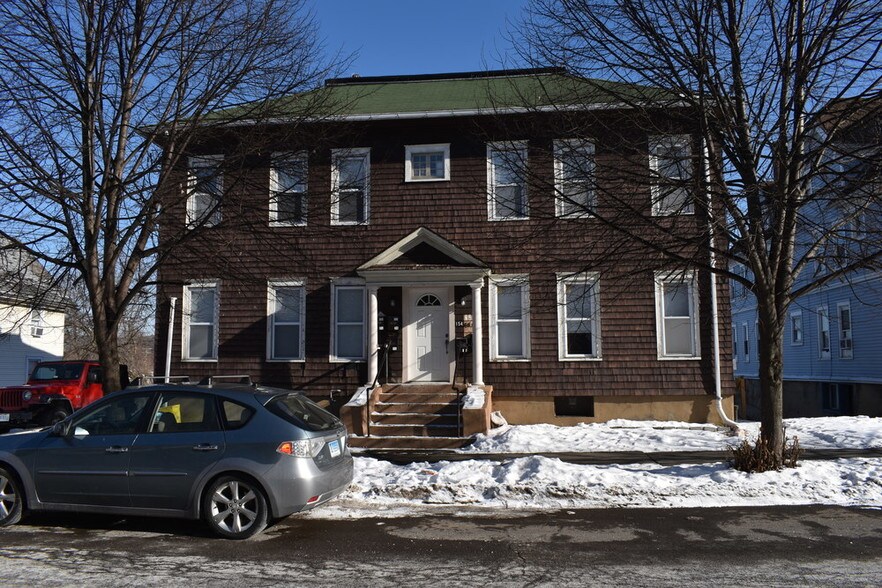 154 Oak St, Binghamton, NY for sale - Building Photo - Image 1 of 1