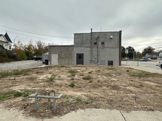 126 E Grove St, West Point, NE for sale - Primary Photo - Image 1 of 2