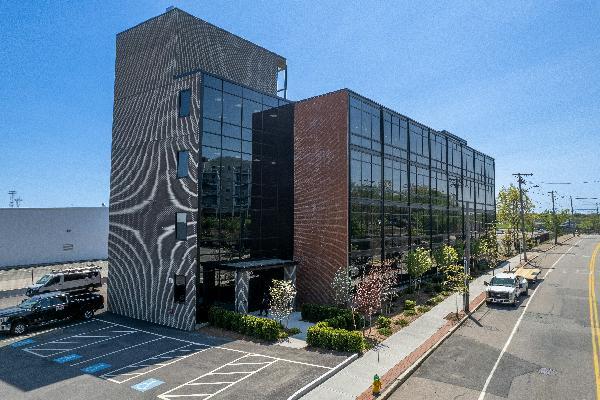 95 E Howard St, Quincy, MA for lease - Building Photo - Image 1 of 10