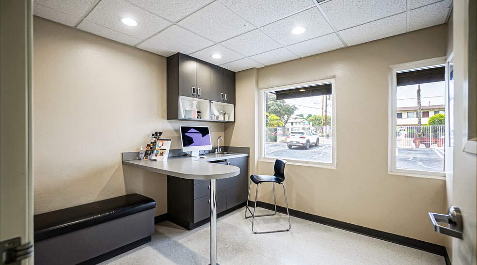 240 Center St, El Segundo, CA for sale - Interior Photo - Image 3 of 21