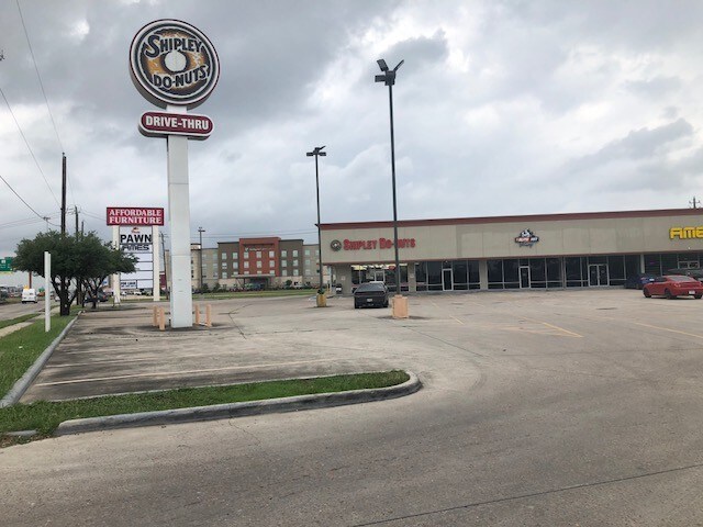 9209 Gulf Fwy, Houston, TX 77017 - Gulf Freeway Arcade | LoopNet