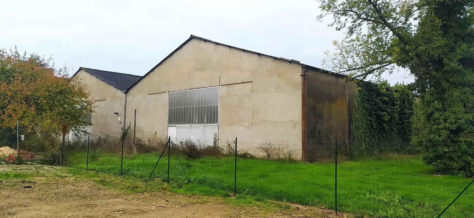 Flex in Châtellerault for sale Building Photo- Image 1 of 4