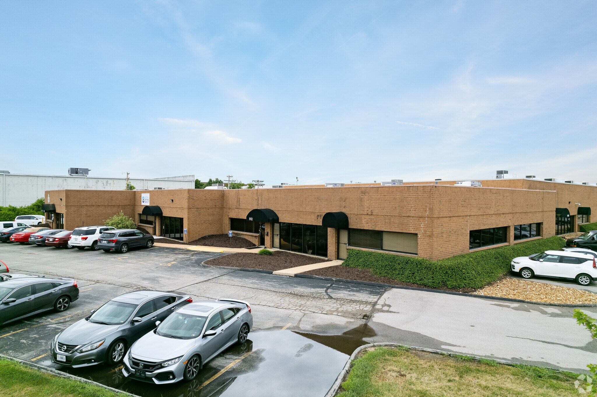500-512 Rudder Rd, Fenton, MO for lease Building Photo- Image 1 of 2