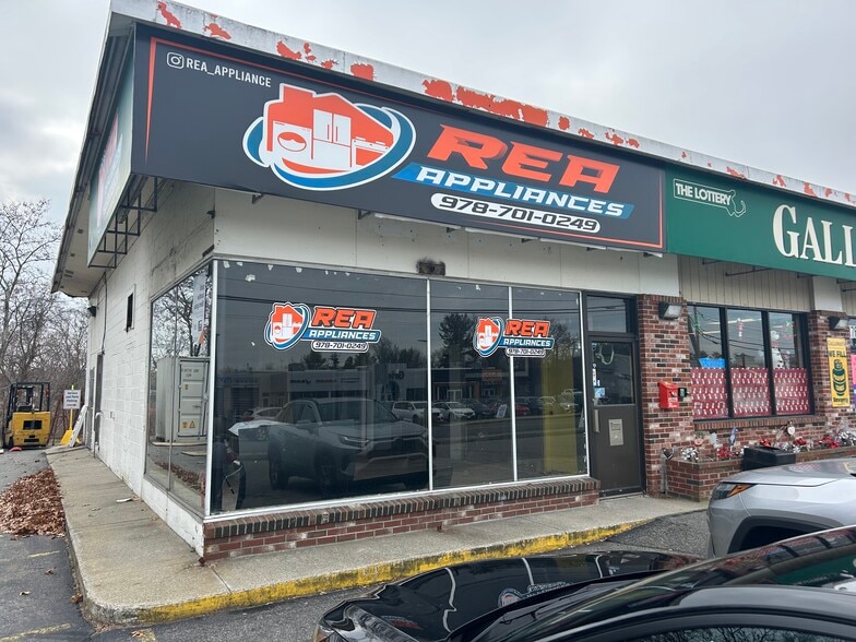 176 Pelham St, Methuen, MA for lease - Building Photo - Image 2 of 6