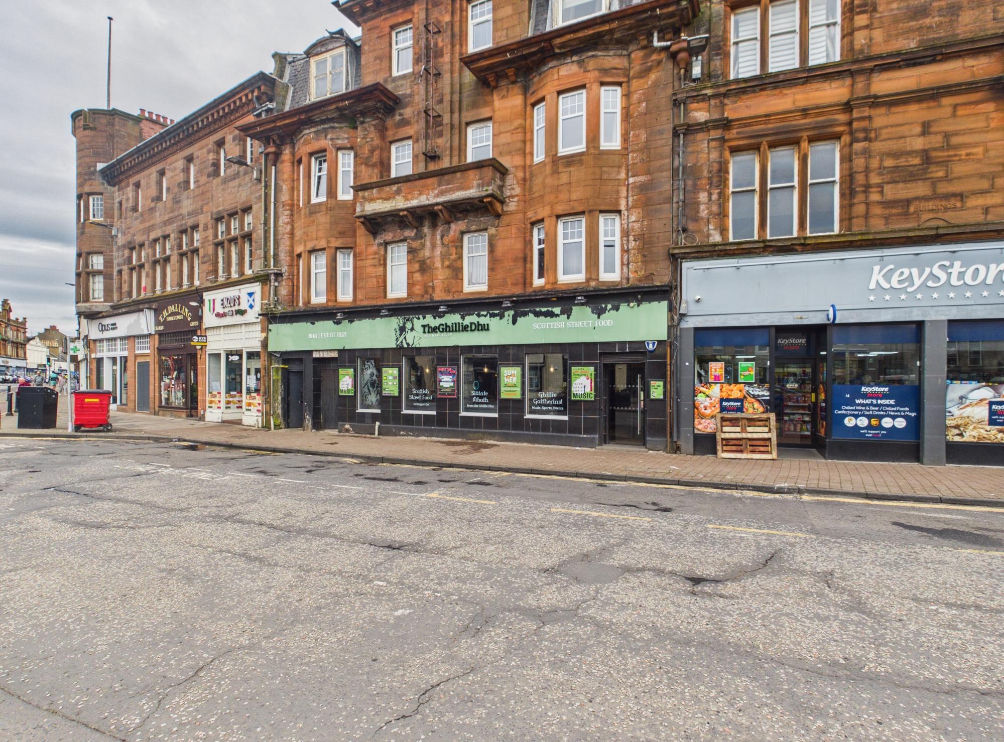 11 Burns Statue Sq, Ayr for lease Building Photo- Image 1 of 4