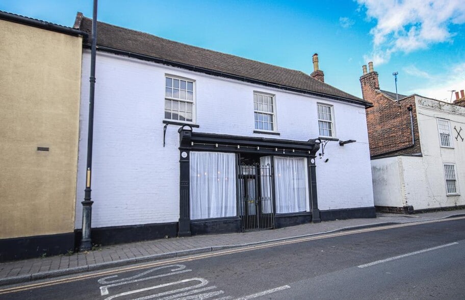 58 High St, Newington for lease - Building Photo - Image 2 of 15