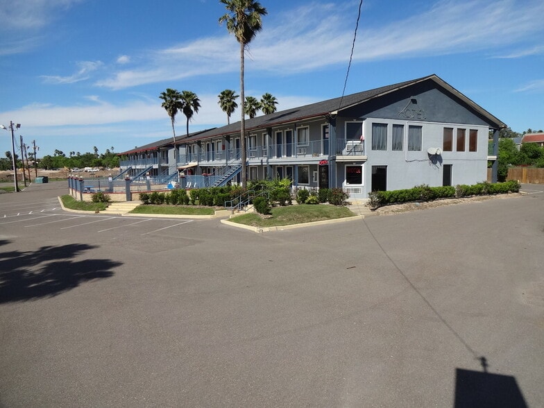 3201 S 10th St, McAllen, TX for sale - Building Photo - Image 2 of 9