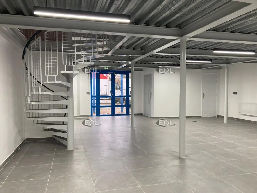 Flex in Choisy-le-Roi for lease Building Photo- Image 1 of 8