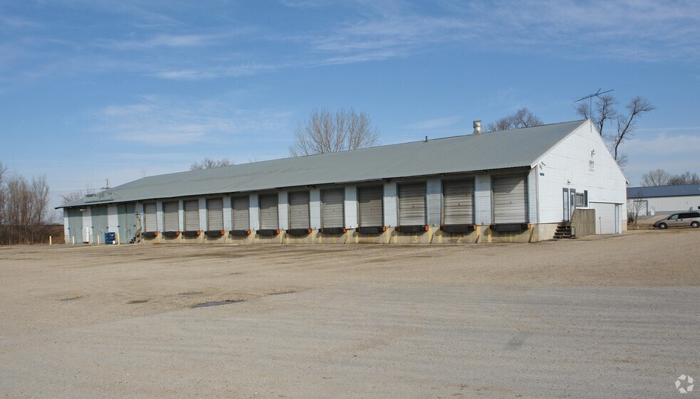 1827 E 1450 Rd, Lawrence, KS for sale - Primary Photo - Image 1 of 1