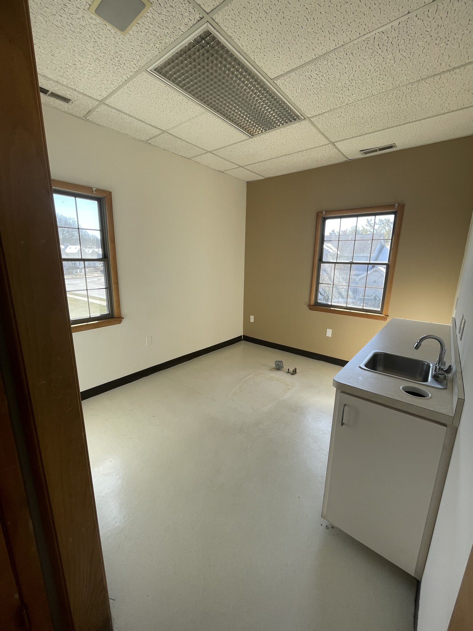 1806 Springfield Ave, New Providence, NJ for lease Interior Photo- Image 1 of 10