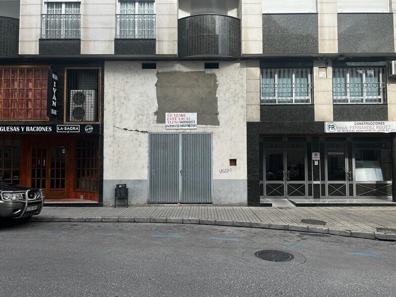 Retail in Ponferrada for sale - Building Photo - Image 1 of 4