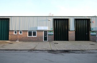 Forest Clos, Verwood DOR - Warehouse