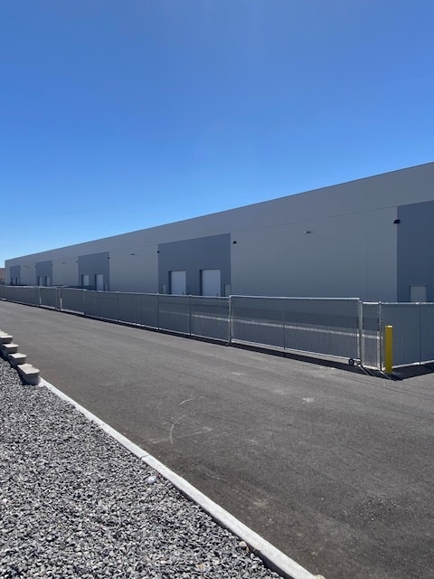 425 Western Rd, Reno, NV for lease Building Photo- Image 1 of 3