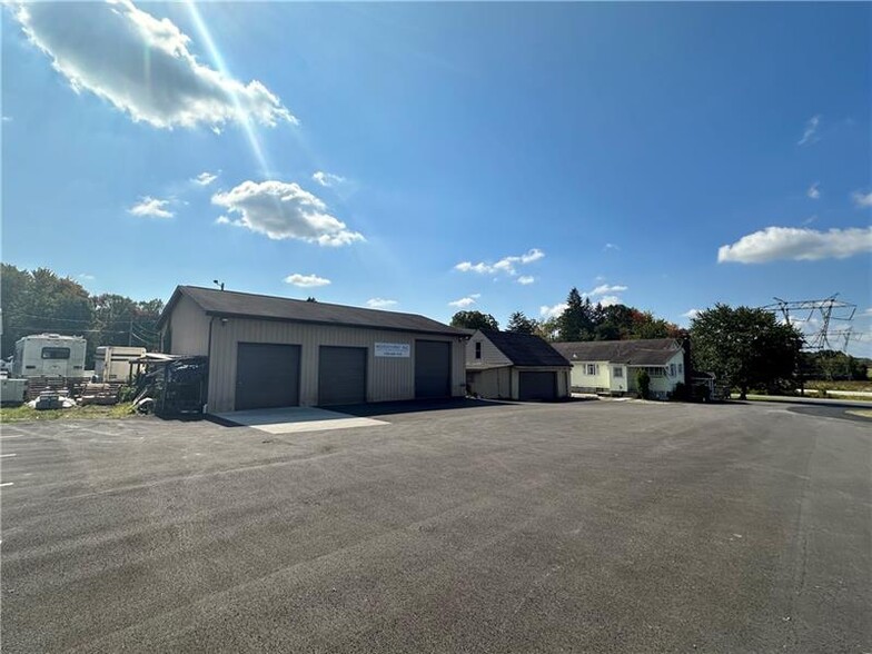 6105 Old Route 8, Butler, PA for lease - Building Photo - Image 3 of 13