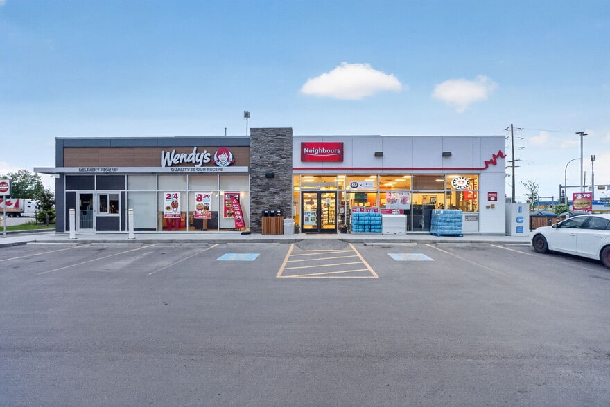 4905 Roper Rd NW, Edmonton, AB for lease - Building Photo - Image 3 of 33