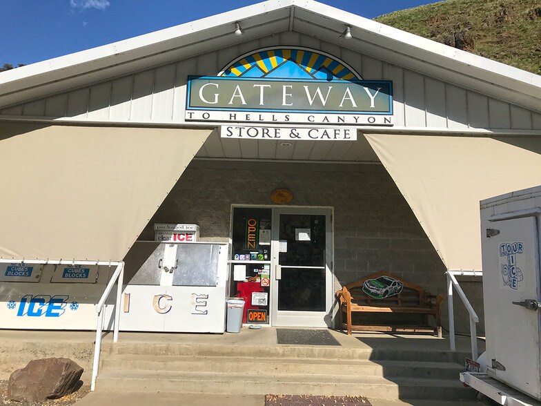 4220 Highway 71, Cambridge, ID for sale - Building Photo - Image 1 of 1