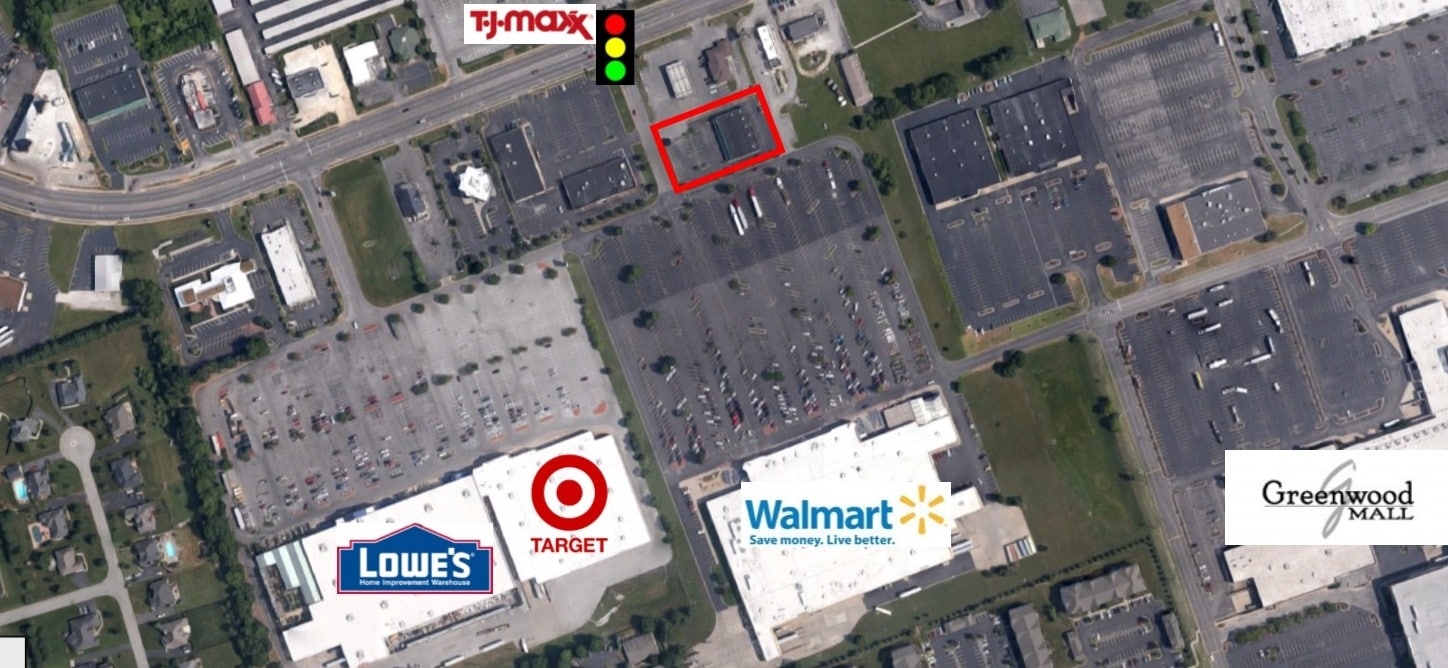 130 Walton Ave, Bowling Green, KY 42104 Shops to Walmart at Retail