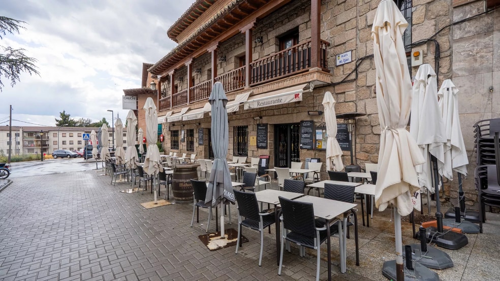 Retail in Manzanares el Real, Madrid for sale - Building Photo - Image 3 of 15