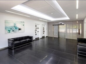 42-48 Victoria St, St Albans for lease Interior Photo- Image 2 of 2