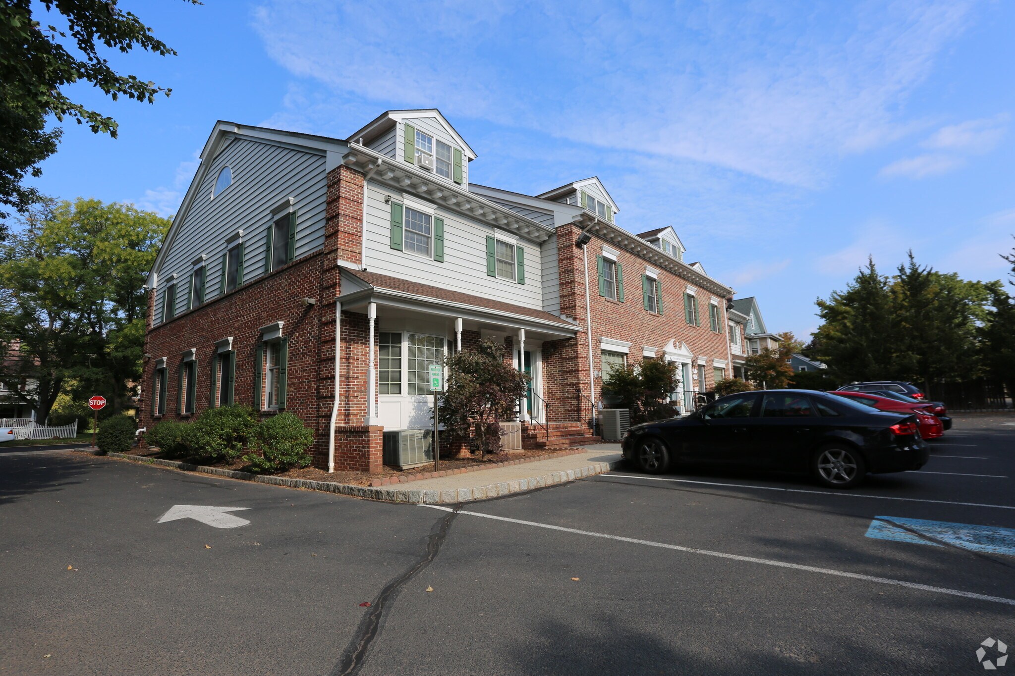 1812 Front St, Scotch Plains, NJ 07076