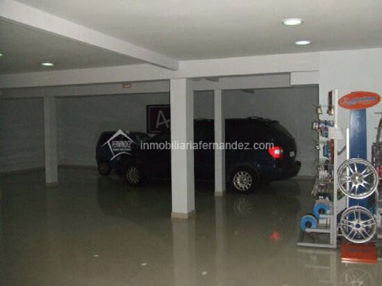 Retail in Cáceres for sale - Building Photo - Image 2 of 8