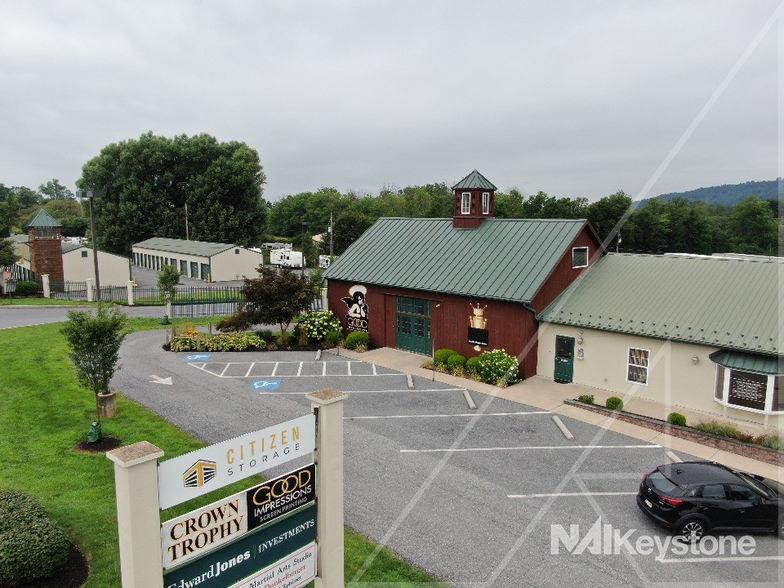 1802 N Reading Rd, Stevens, PA for lease - Building Photo - Image 1 of 5