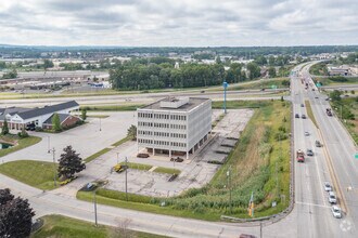 35350 Curtis Blvd, Eastlake, OH - AERIAL map view - Image1