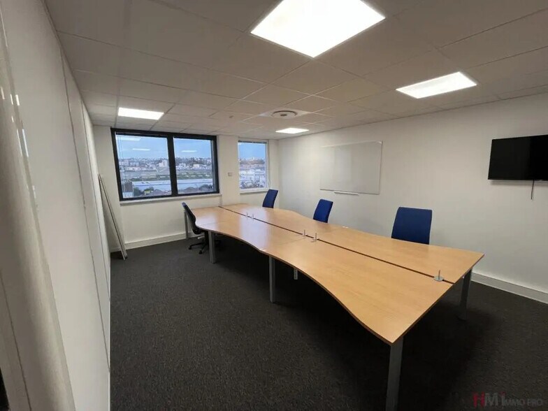Office in Le Havre for lease - Interior Photo - Image 1 of 6