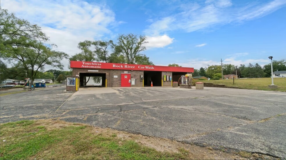 500 E Washington St, Oregon, IL for sale - Primary Photo - Image 1 of 13