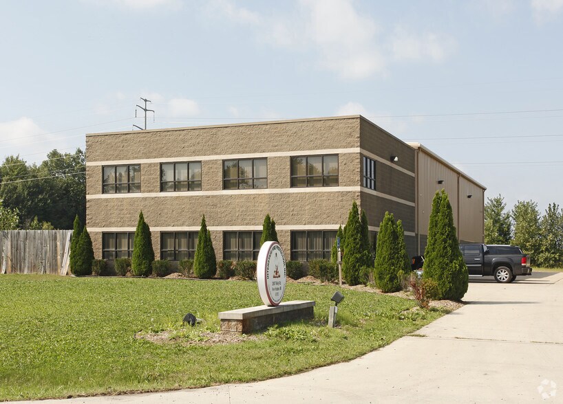 28807 Reilly Rd, New Hudson, MI for sale - Building Photo - Image 1 of 1