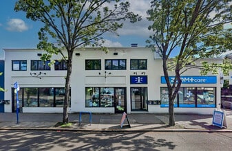 2400-2418 E Burnside St, Portland, OR for lease Interior Photo- Image 1 of 15