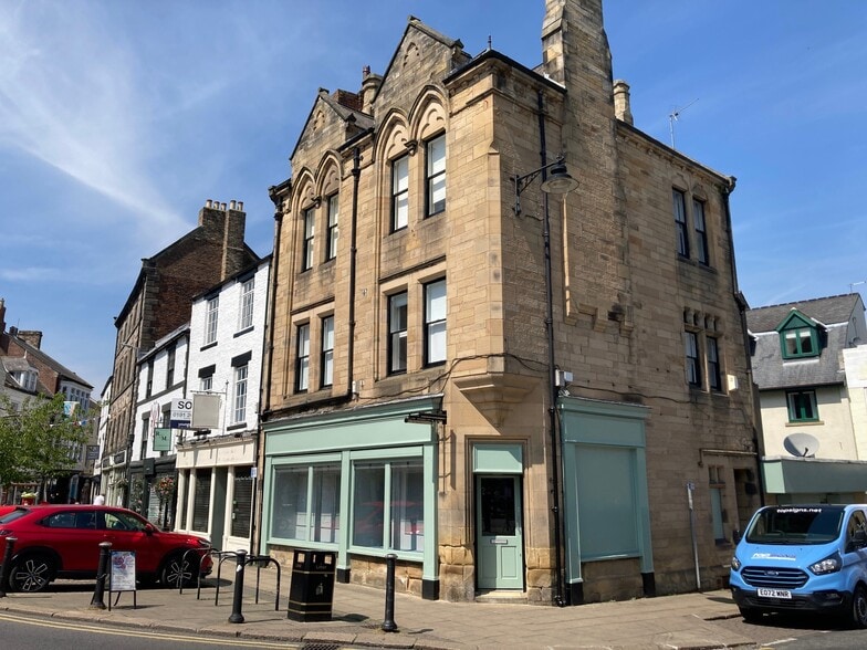 33 Market Pl, Hexham for sale - Building Photo - Image 1 of 1