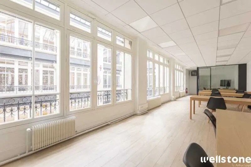 23 Rue Du Mail, Paris for lease Interior Photo- Image 1 of 1