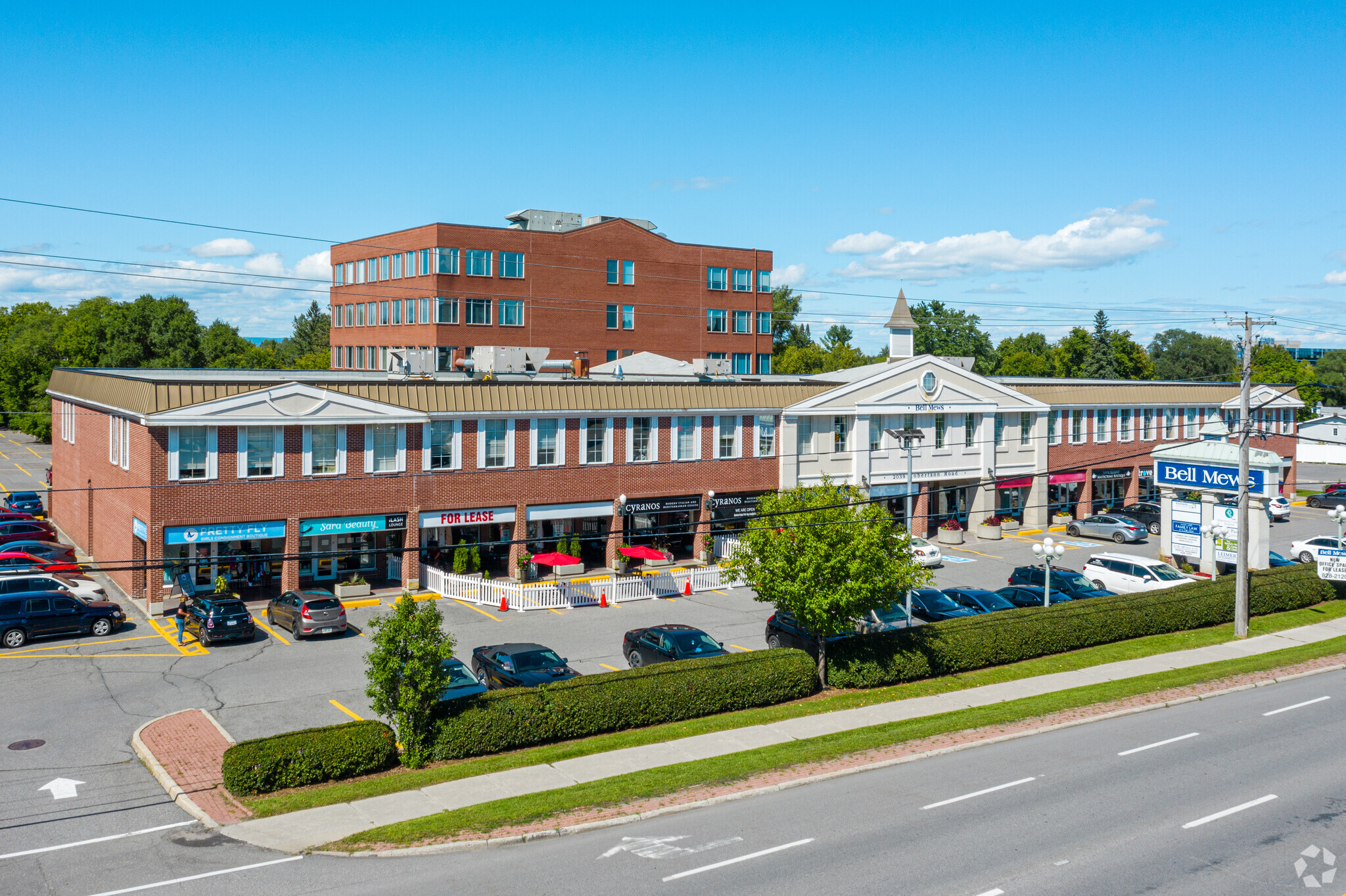 2039 Robertson Rd, Ottawa, ON for lease Building Photo- Image 1 of 4