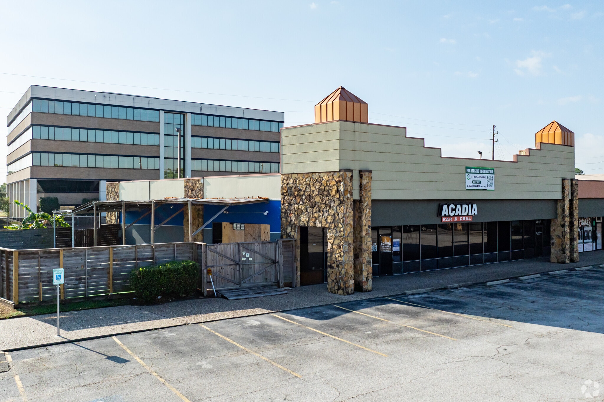 4051 Fm 1960 Rd W, Houston, TX for lease Building Photo- Image 1 of 4