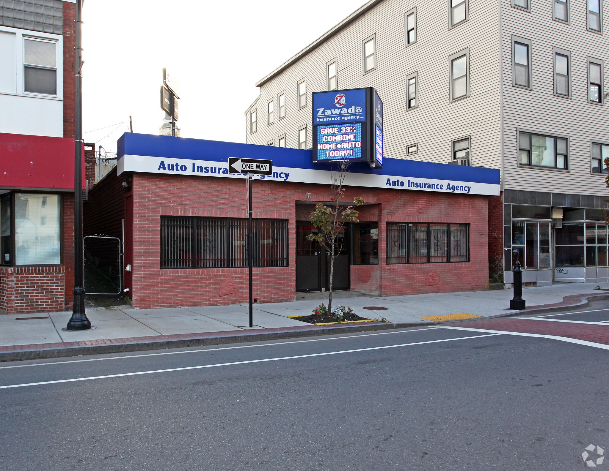 131 Millbury St, Worcester, MA for lease Primary Photo- Image 1 of 21