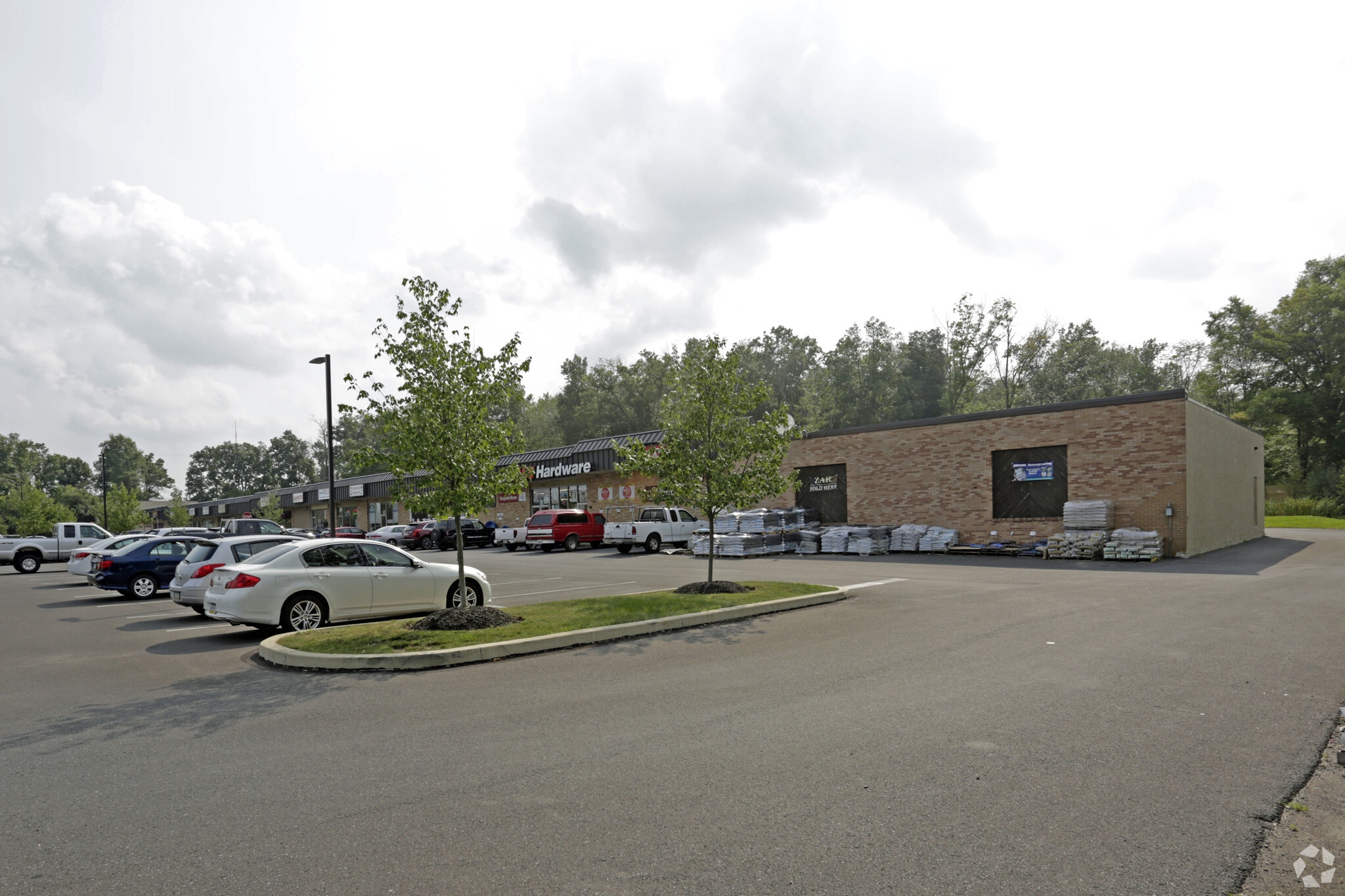 57625790 Easton Rd, Plumsteadville, PA 18949 Plumstead Shopping