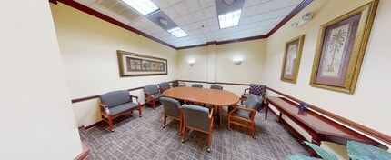 759 SW Federal Hwy, Stuart, FL for lease Matterport 3D Scan- Image 2 of 4