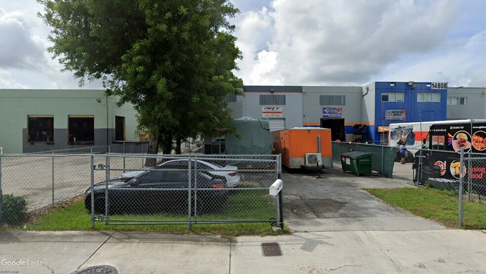 14800-14814 SW 136th St, Miami, FL for sale - Building Photo - Image 3 of 8