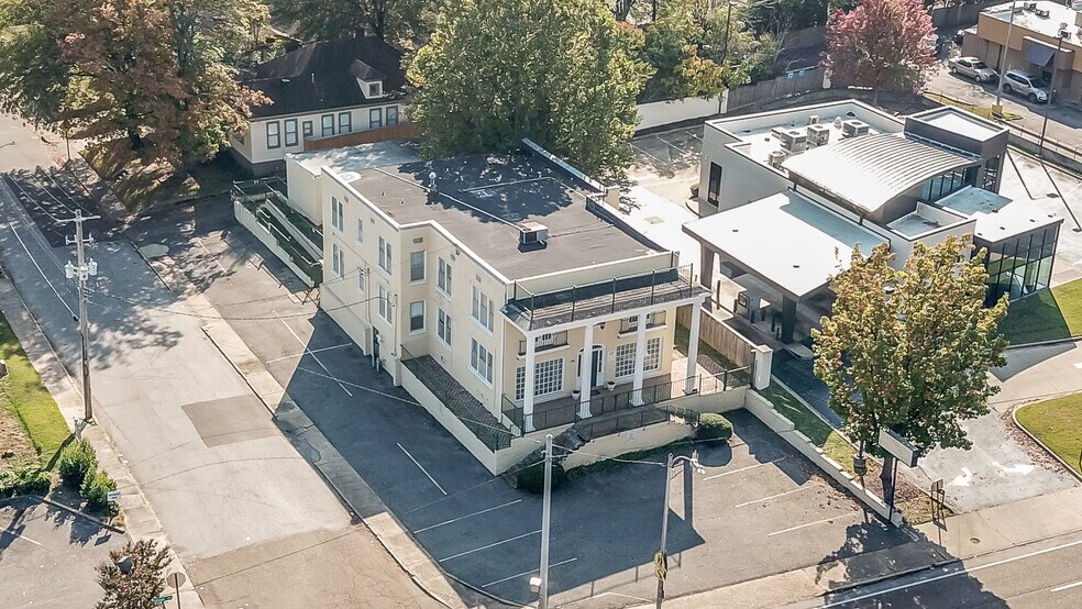1981 Union Ave, Memphis, TN for sale - Building Photo - Image 2 of 17